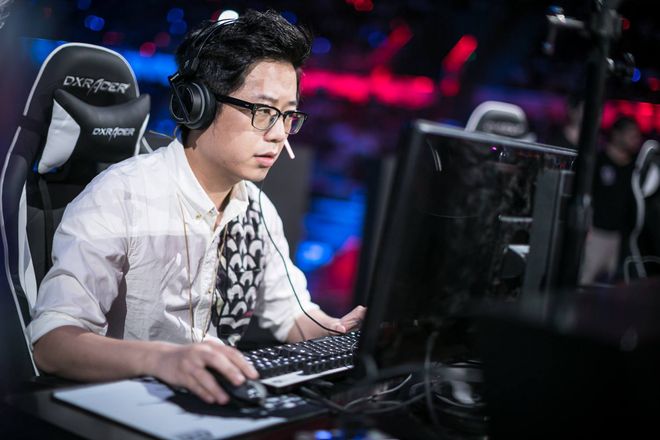 爱游戏体育-Rookie赛事官方发布惊险取胜新规，RNG争议不断！的简单介绍