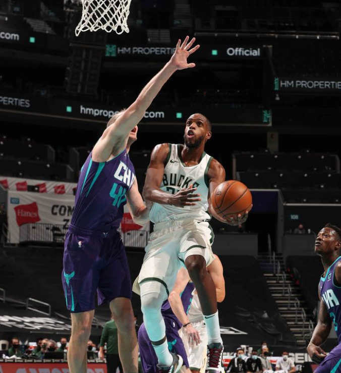 爱游戏-关于Doinb在雄鹿比赛中爆冷，突破纪录引发热议！的信息